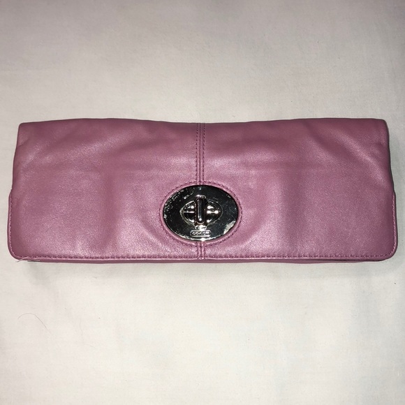 Coach, NWOT, pink pearly clutch, soft lambskin - Picture 1 of 9